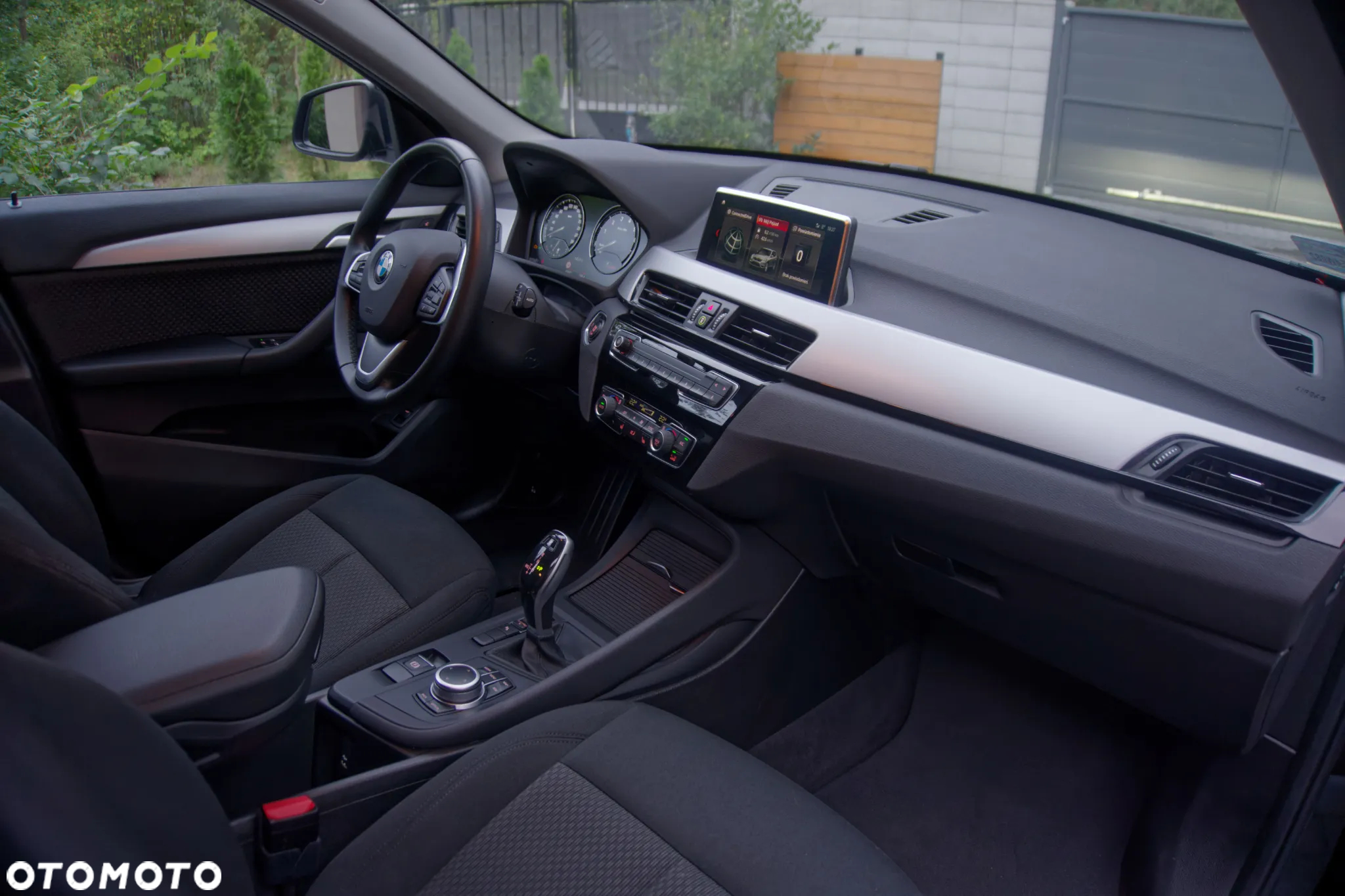 BMW X1 sDrive18i Advantage - 9