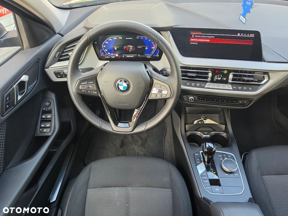 BMW Seria 1 118i Advantage - 15