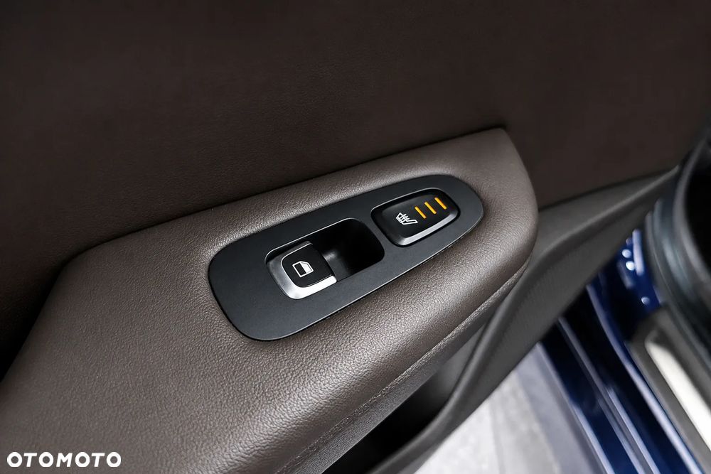 Kia Stinger 2.0 T-GDI L - 18