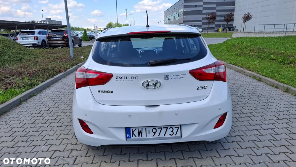 Hyundai i30 1.4 CRDi Classic - 4