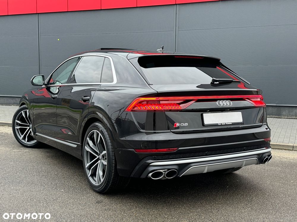 Audi SQ8 - 4