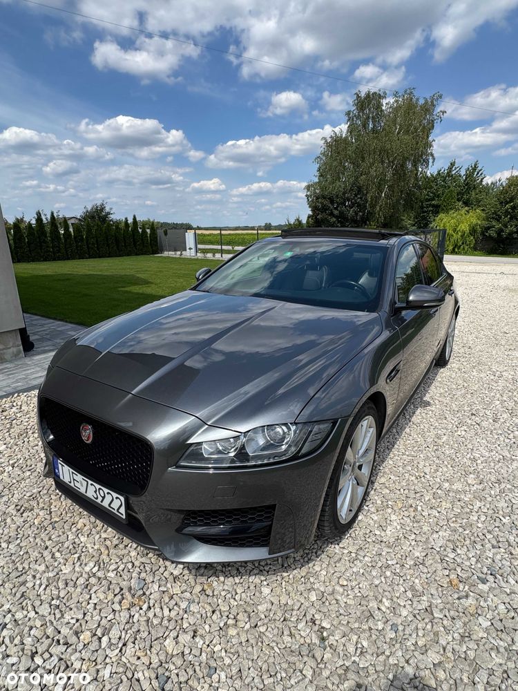 Jaguar XF - 2