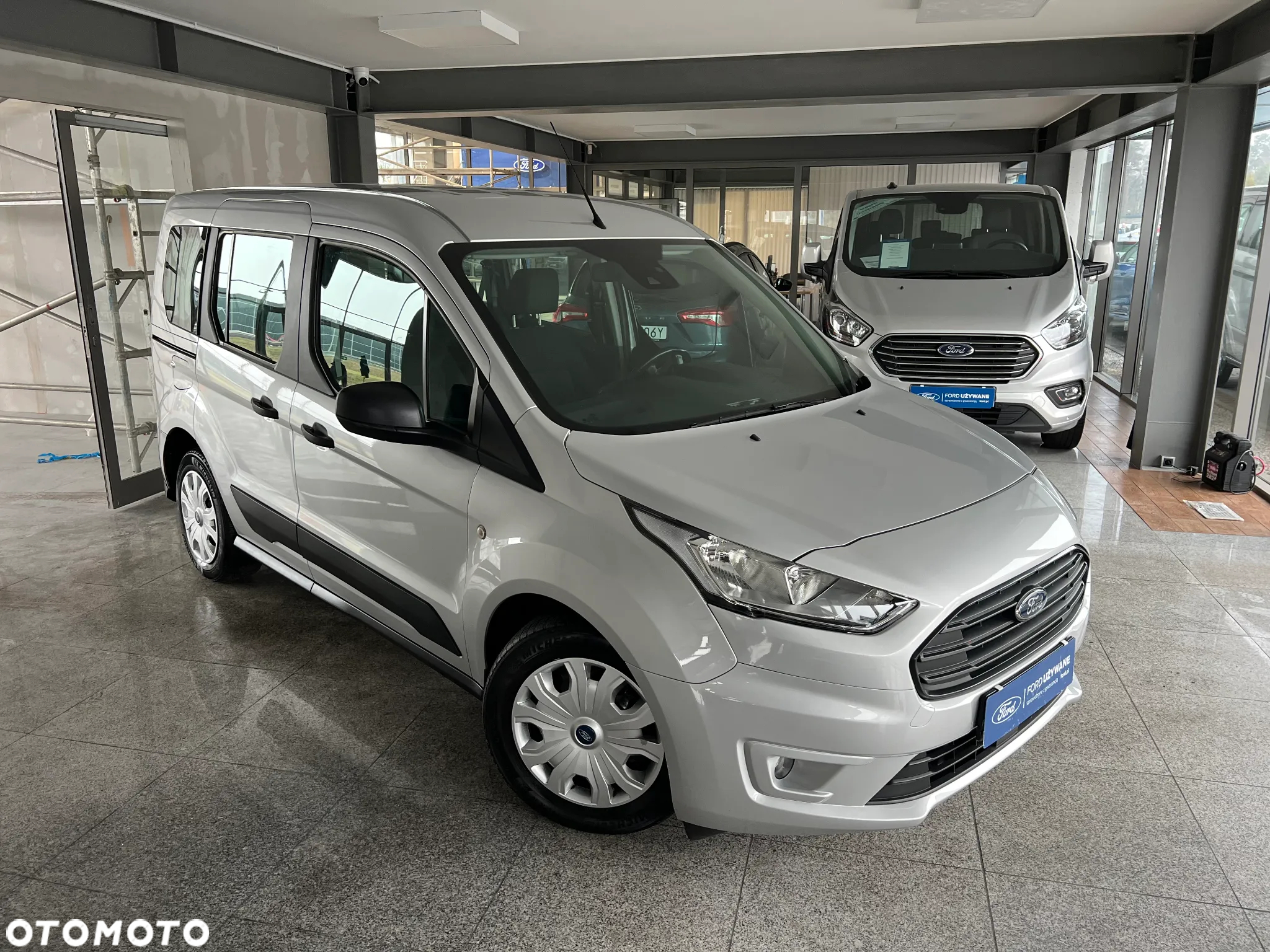 Ford Transit Connect - 2
