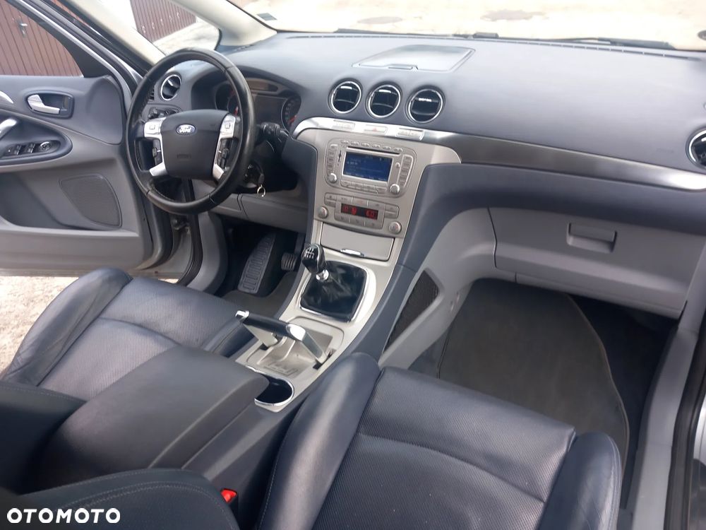 Ford S-Max 2.2 TDCi DPF Titanium - 25