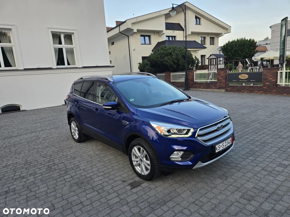 Ford Kuga 1.5 EcoBoost 2x4 Titanium - 18