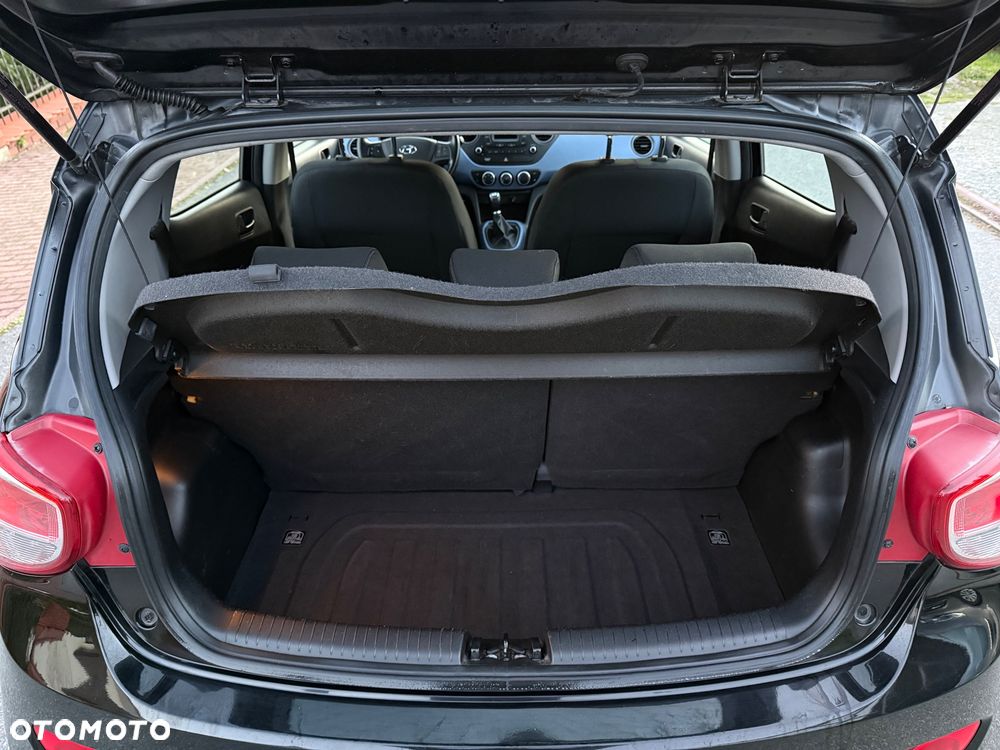 Hyundai i10 - 24
