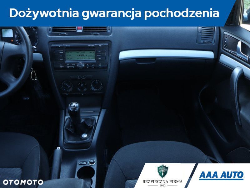 Skoda Octavia - 10