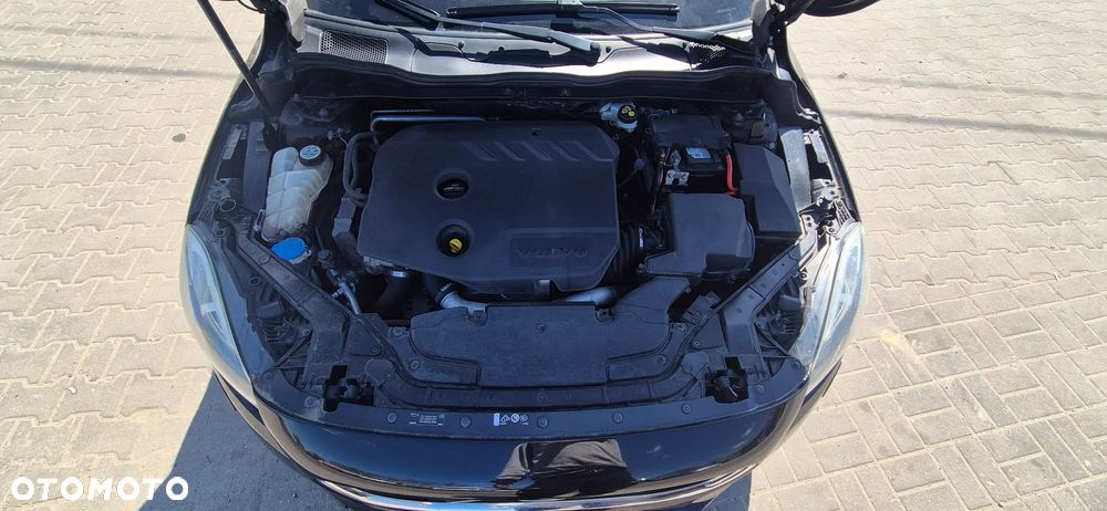 Volvo V40 D2 Base - 29