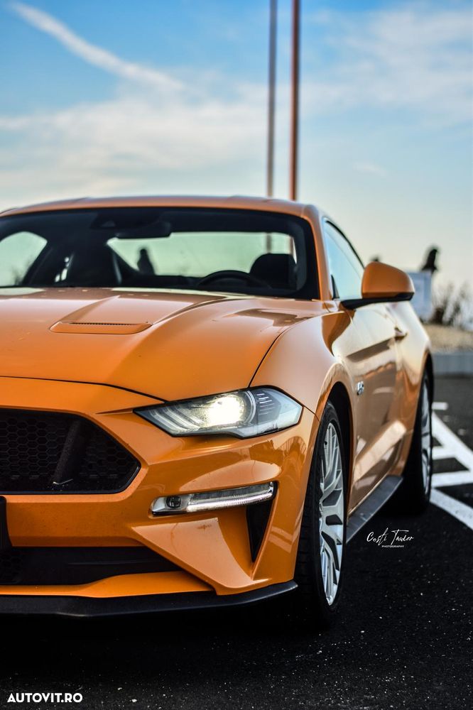Ford Mustang - 2