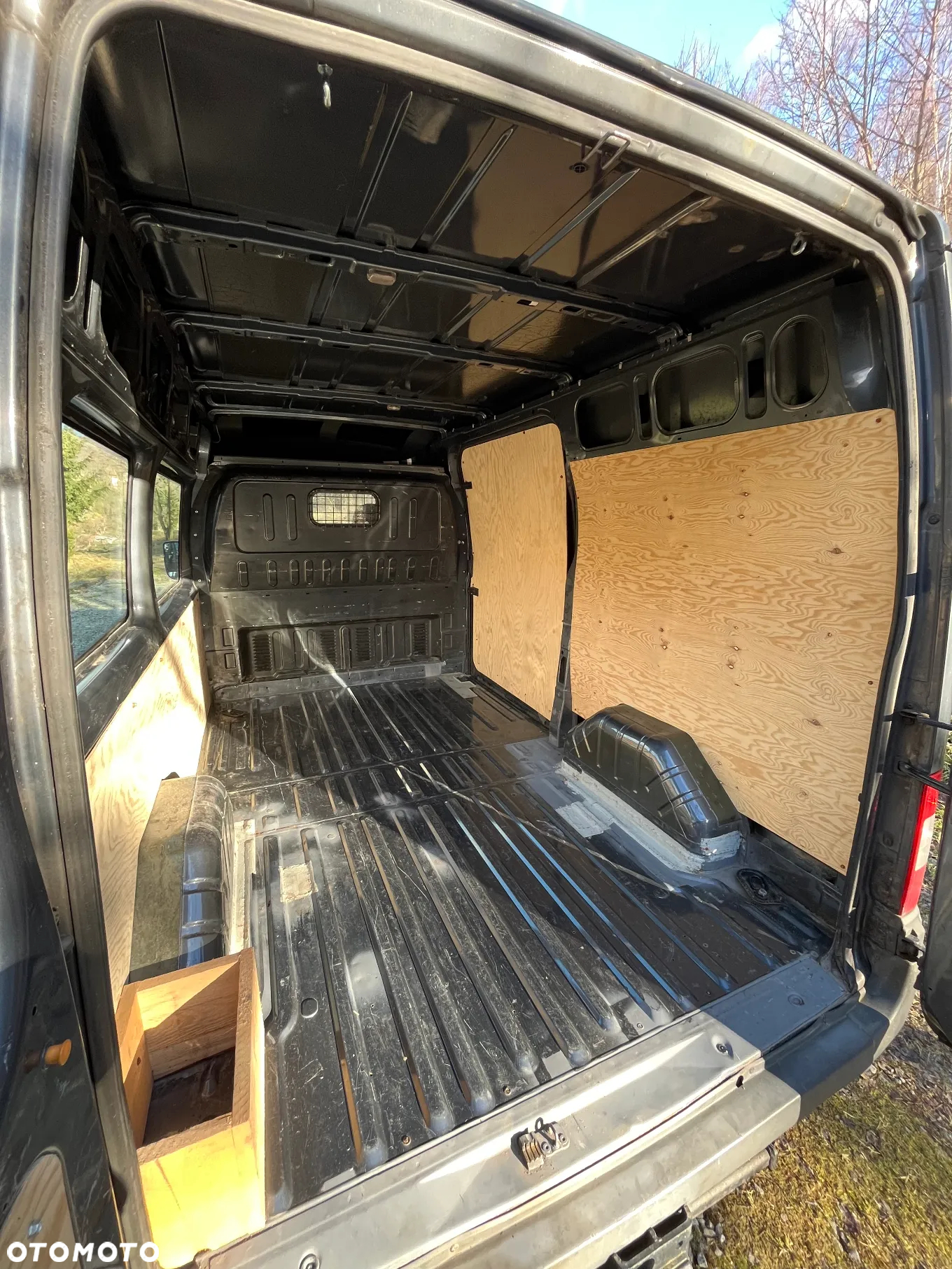 Ford Transit 300 M TDCi - 11