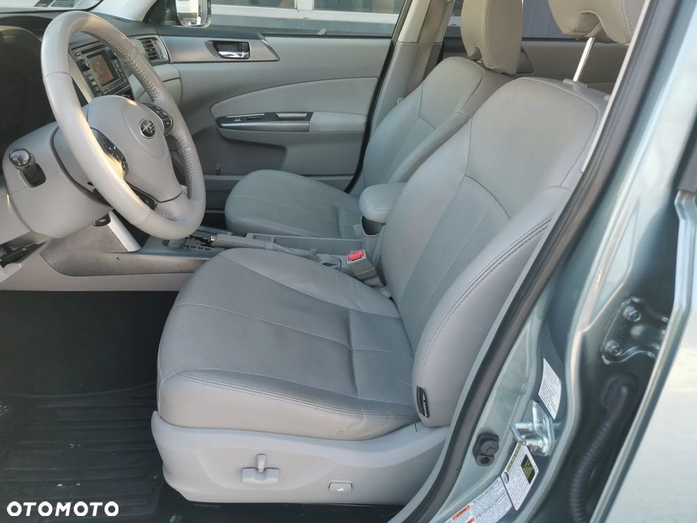 Subaru Forester 2.5 X Limited - 17