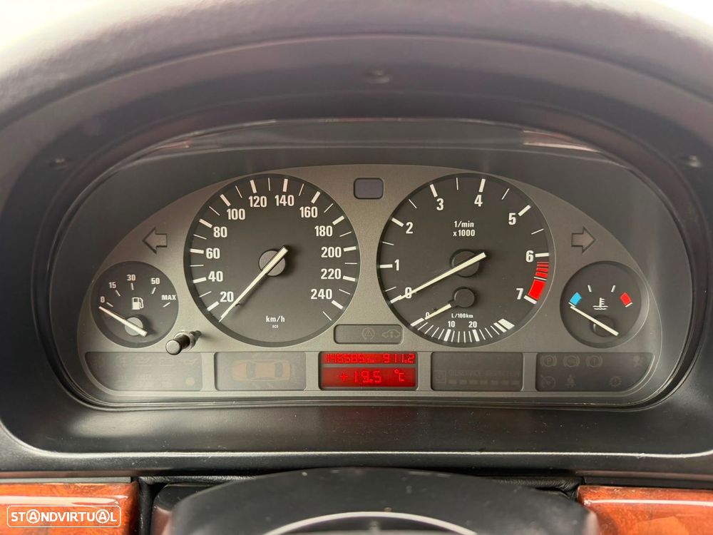 BMW 520 i - 30
