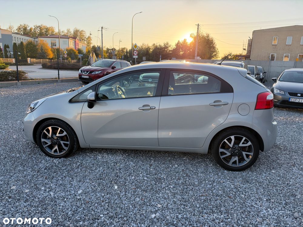 Kia Rio 1.4 CRDI Platinum Edition - 35