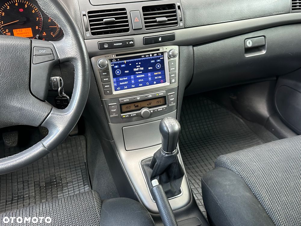 Toyota Avensis 2.0 VVT-i Prestige Premium - 17
