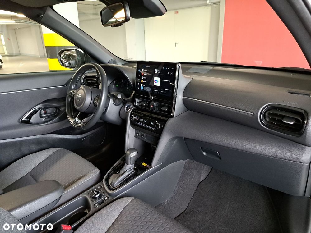 Toyota Yaris Cross Hybrid 1.5 Style AWD - 17