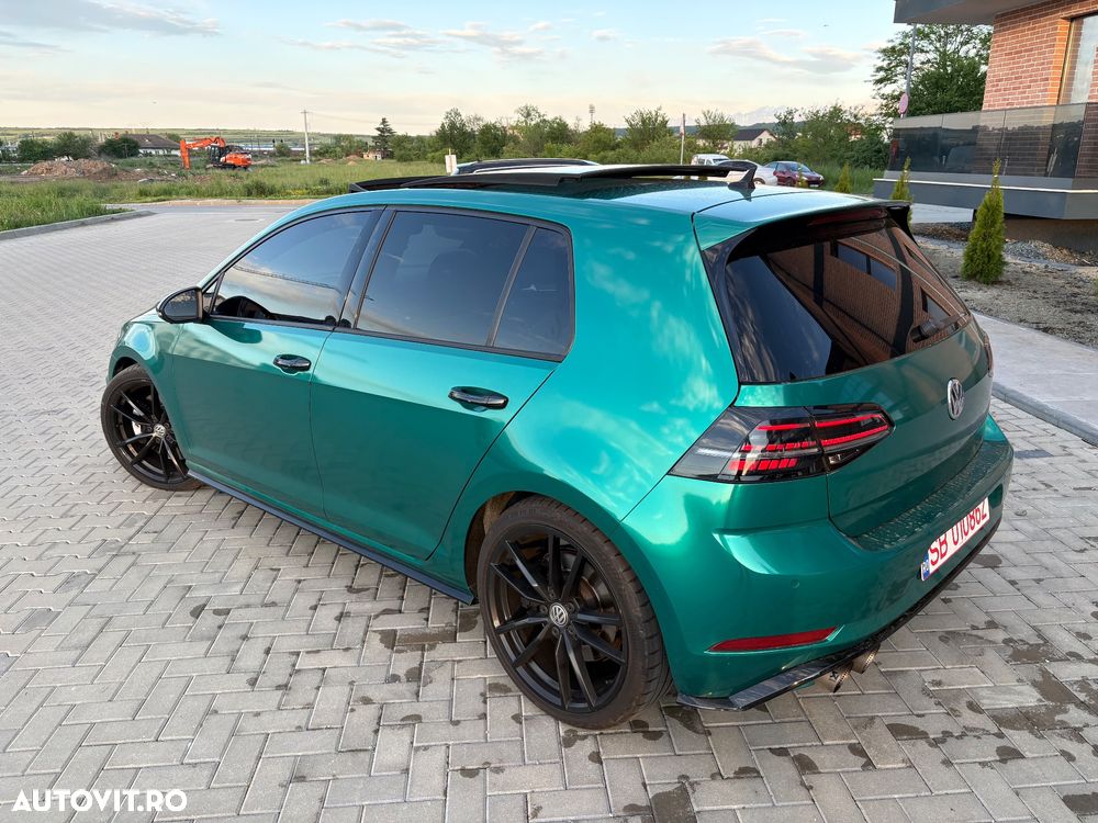 Volkswagen Golf R 4Motion (BlueMotion Technology) DSG - 4