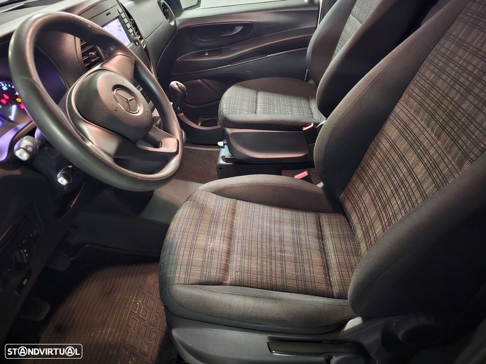 Mercedes-Benz Vito - 10