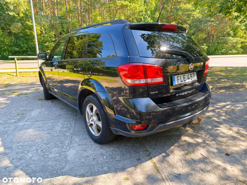 Fiat Freemont 2.0 Multijet Black Code AWD - 4