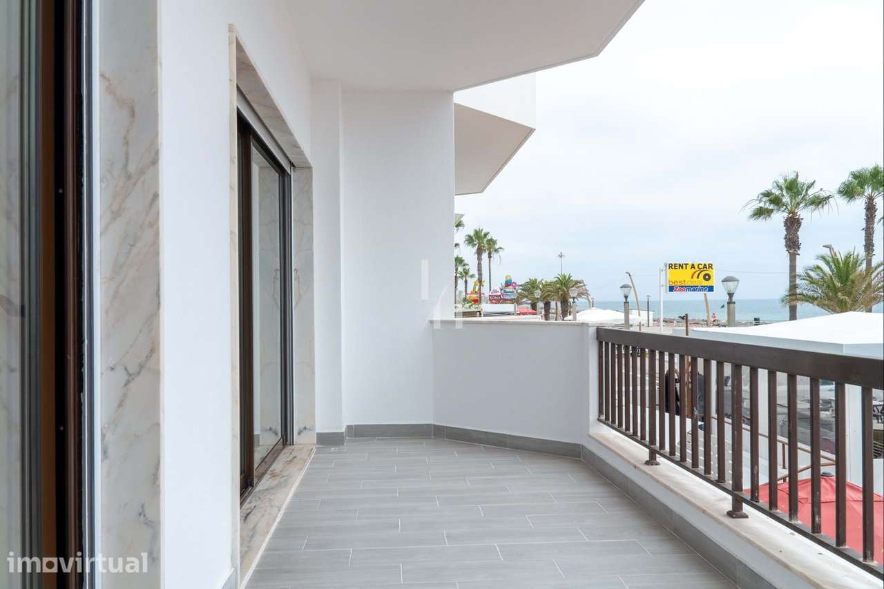 T2+1 renovado com garagem e vista mar, Quarteira - Grande imagem: 4/25