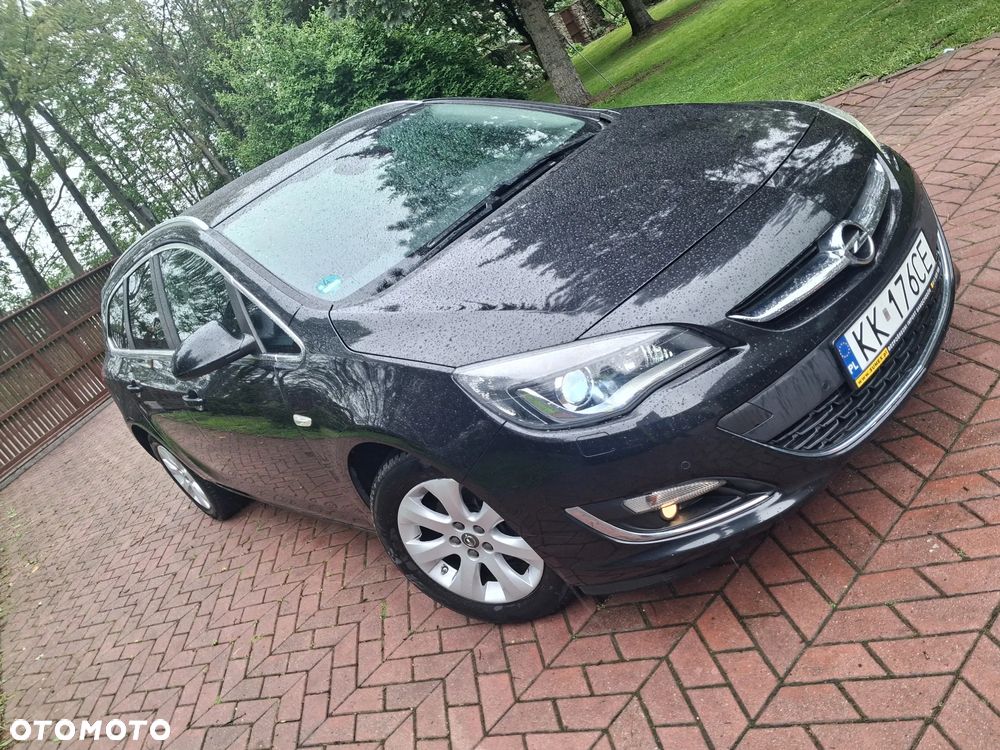 Opel Astra 1.4 Turbo Automatik Exklusiv