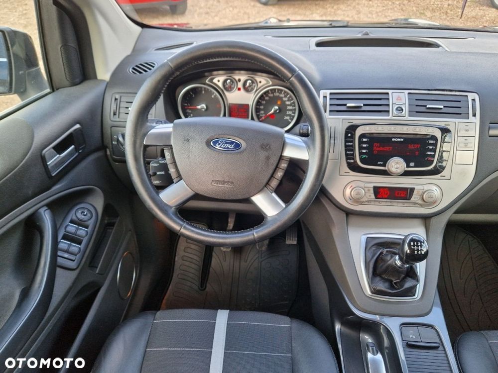 Ford Kuga 2.0 TDCi Titanium FWD - 16
