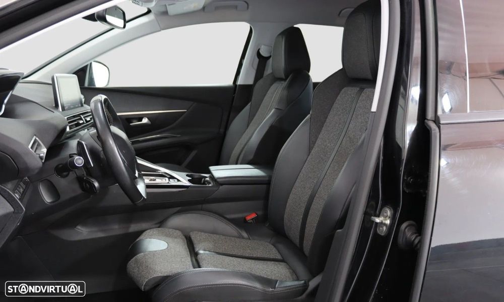 Peugeot 3008 - 13