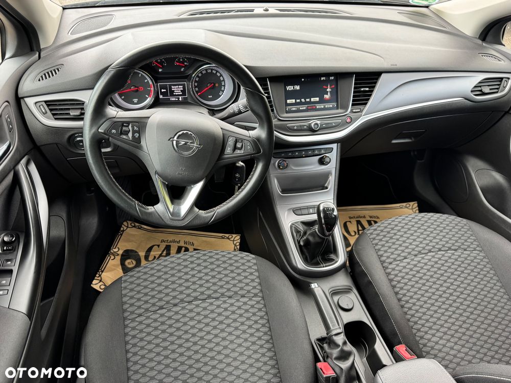 Opel Astra 1.4 Turbo Edition - 9