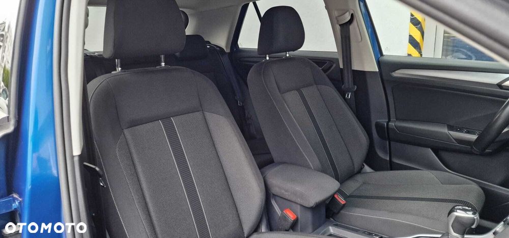 Volkswagen T-Roc 1.5 TSI Life DSG - 28