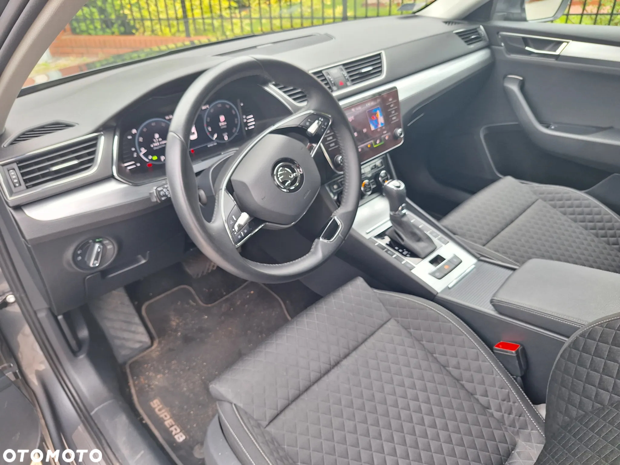 Skoda Superb 2.0 TSI Ambition DSG - 10