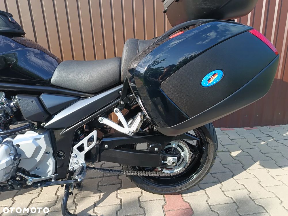 Suzuki Bandit - 24