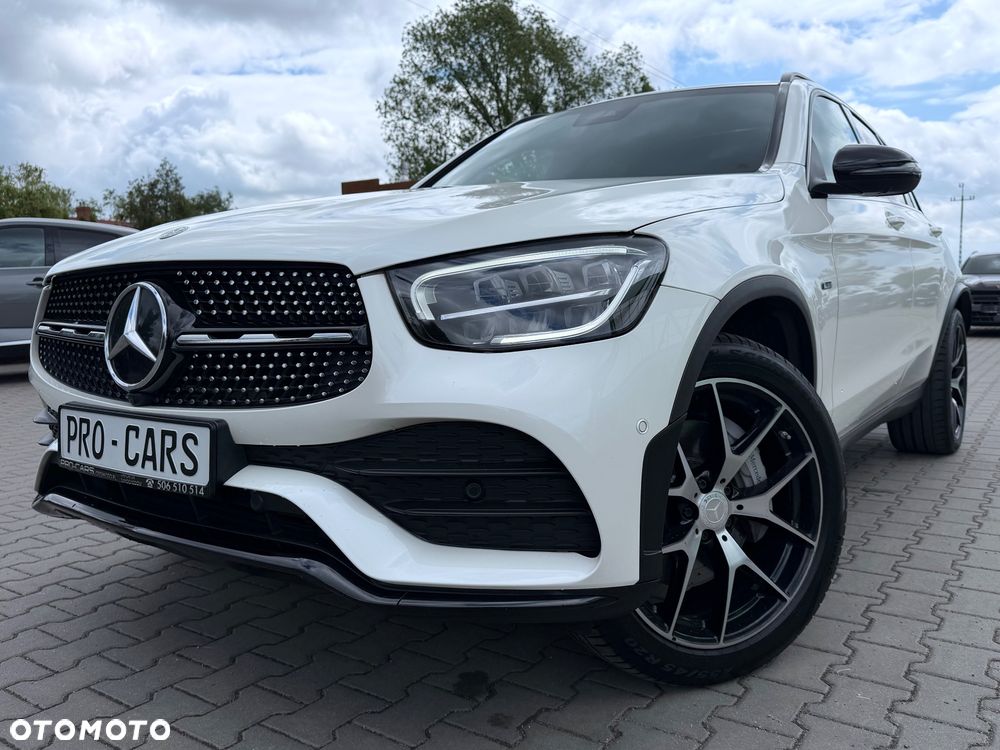 Mercedes-Benz GLC 300 de 4Matic 9G-TRONIC AMG Line - 3