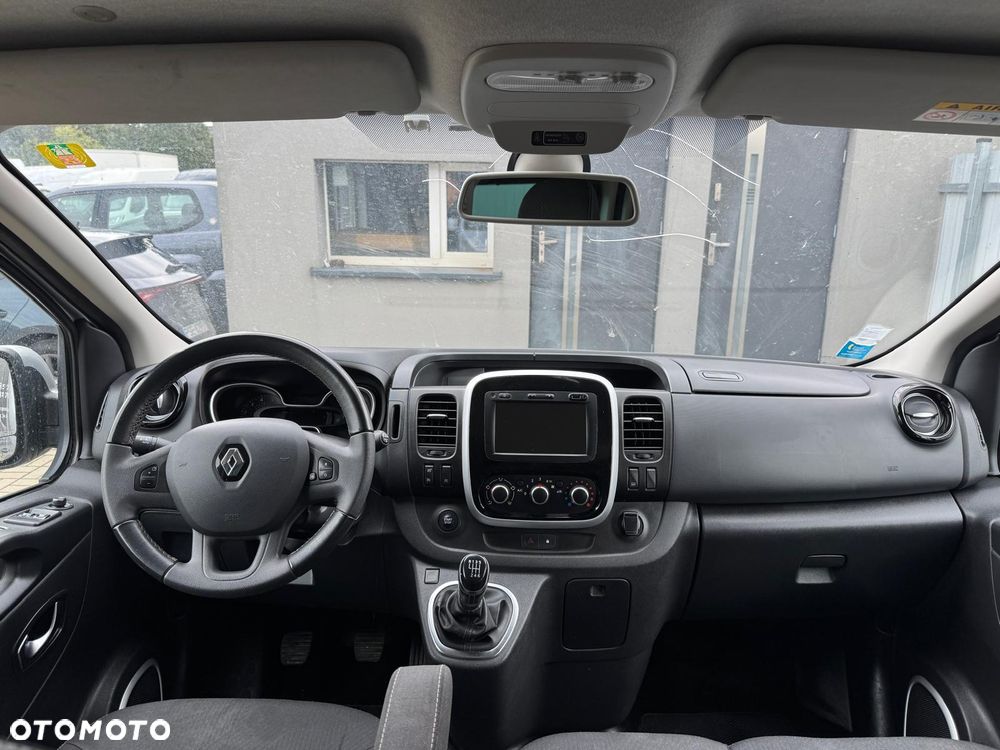 Renault Trafic Grand 2.0 dCi - 10