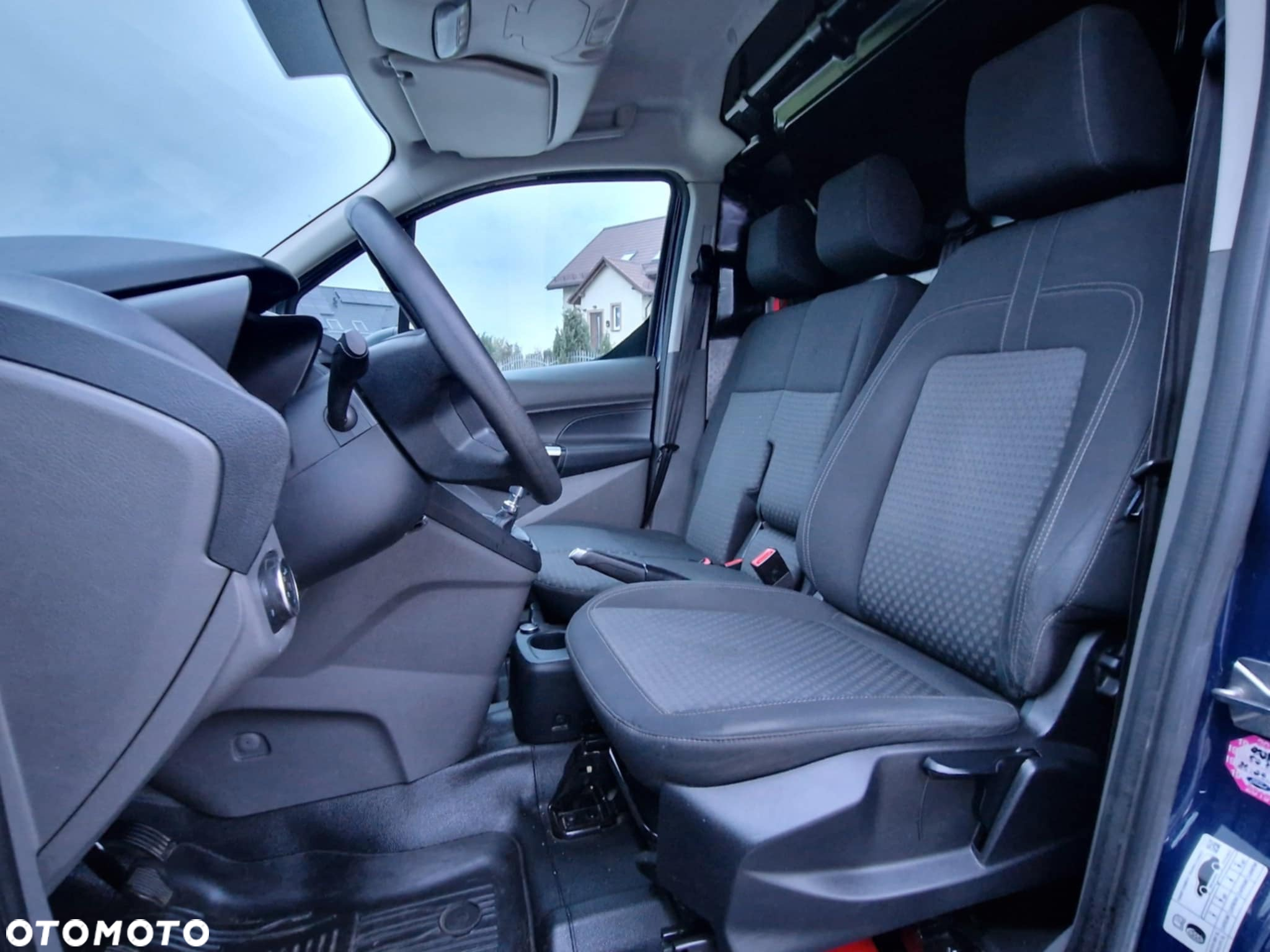 Ford Transit Connect - 6
