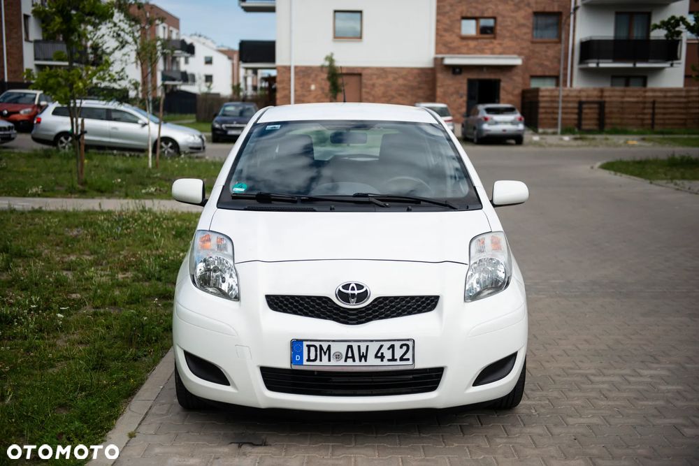 Toyota Yaris 1.0 VVT-i Cool - 1