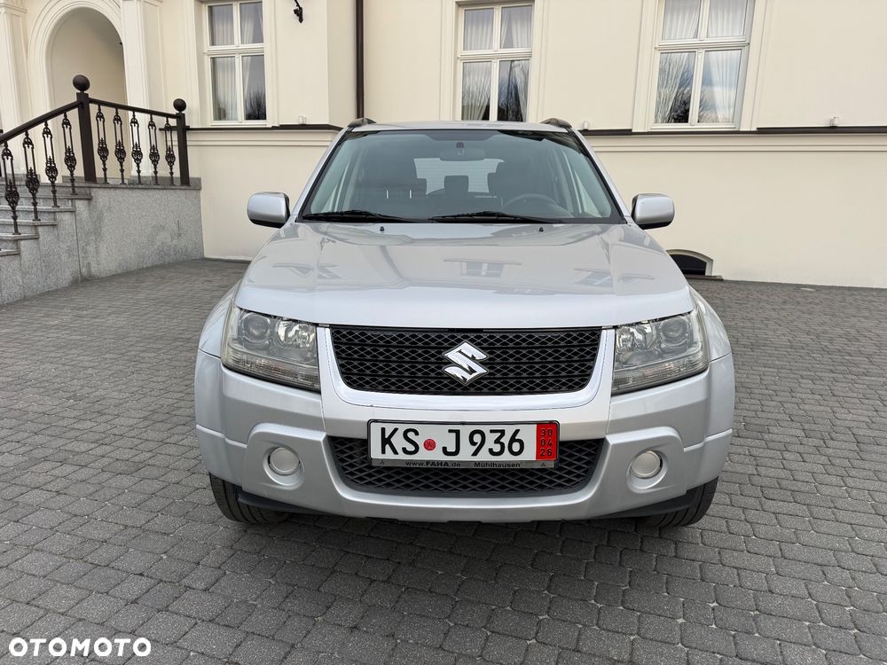 Suzuki Grand Vitara 2.0 De luxe - 5