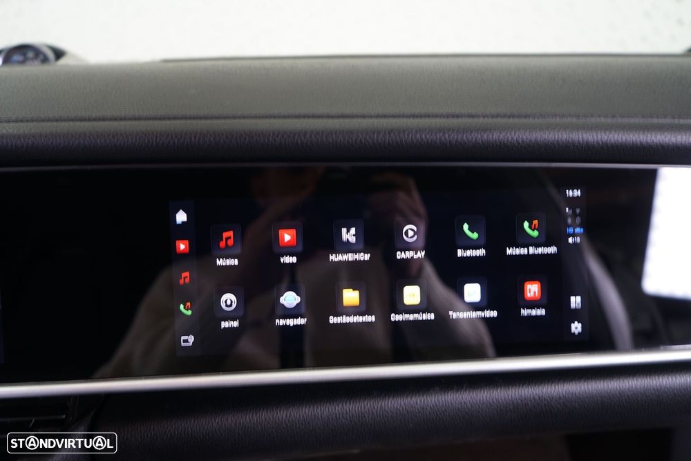 Porsche Panamera Platinum Edition - 35