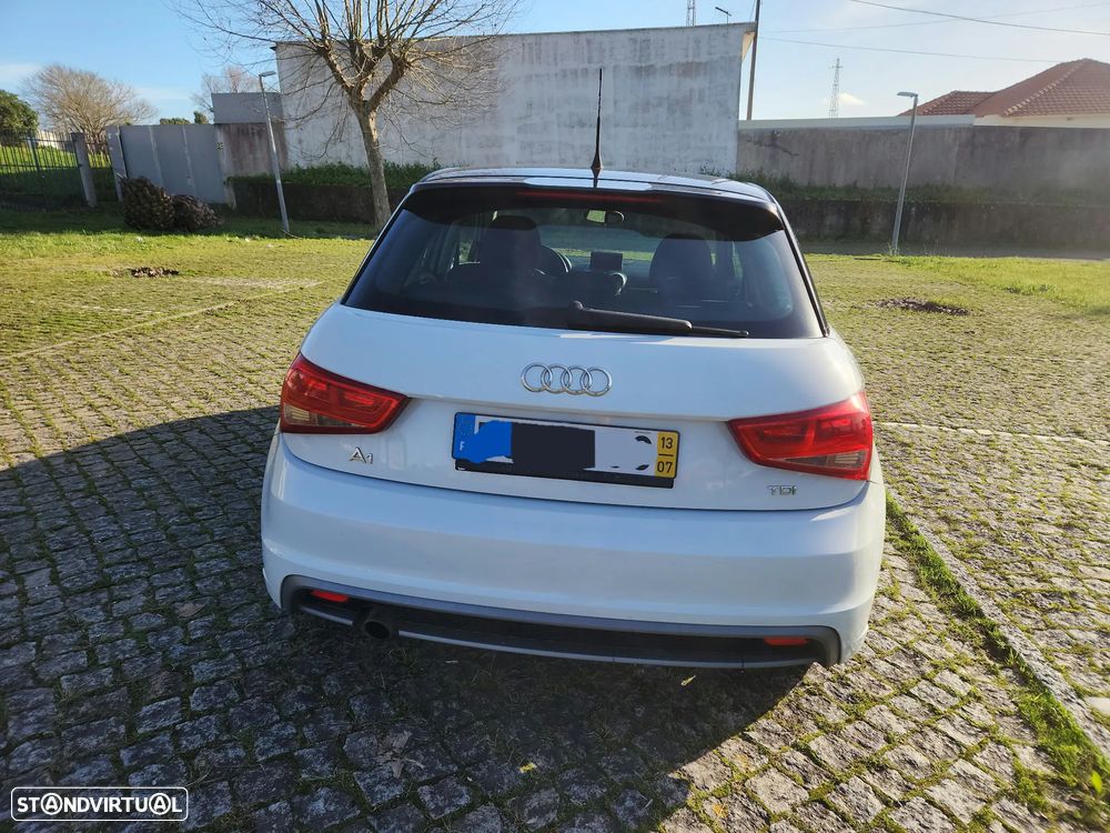 Audi A1 1.6 TDI S-line S-Tronic - 3