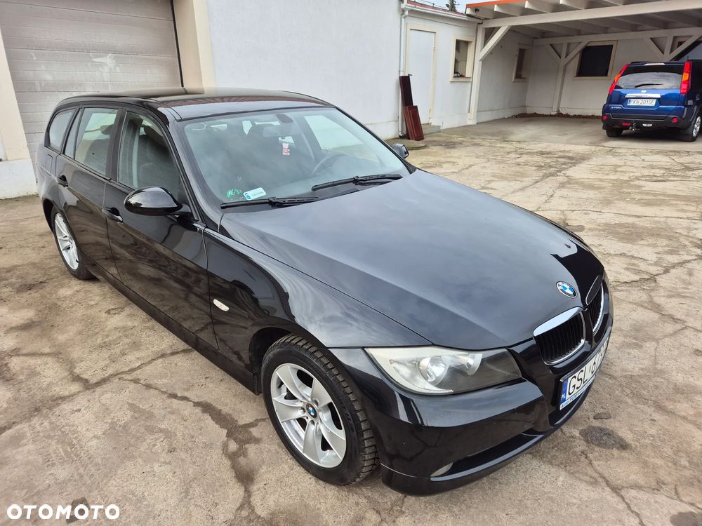 BMW Seria 3 318i - 19
