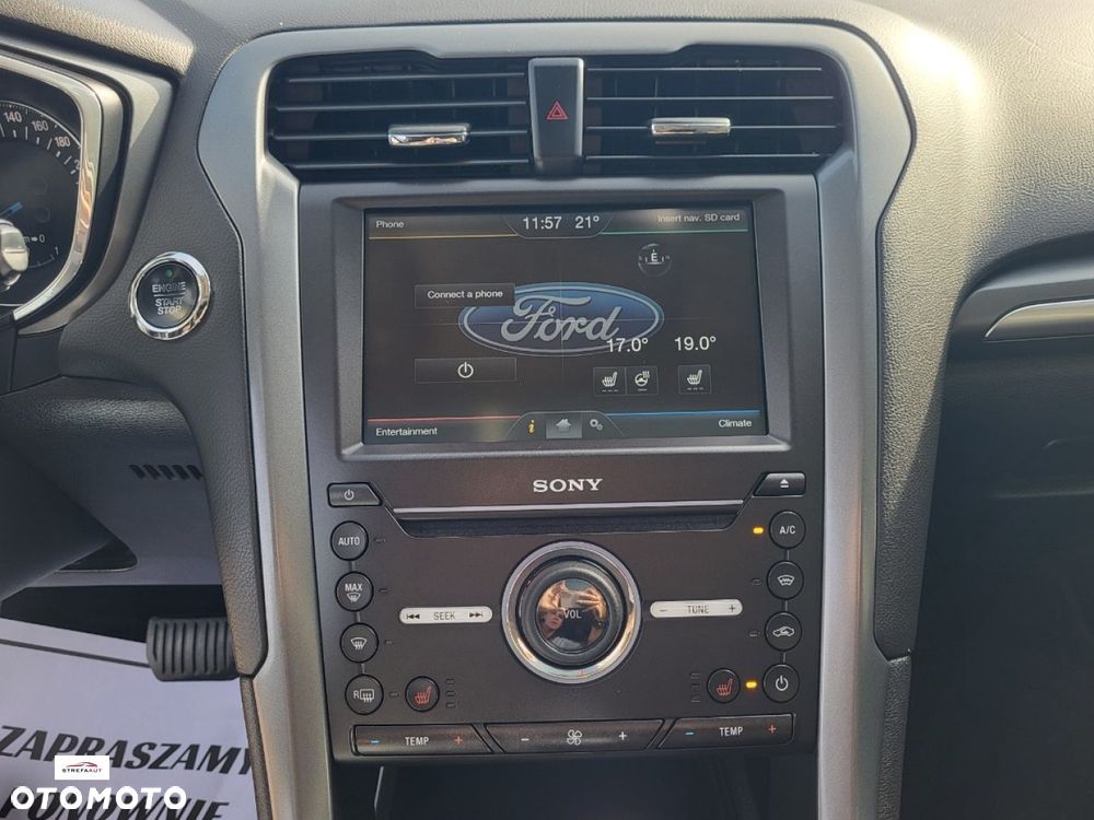 Ford Mondeo - 35