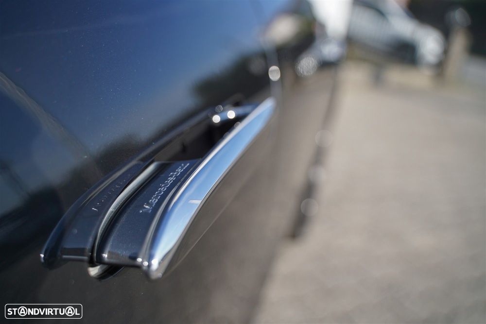 Mercedes-Benz E 300 de - 13