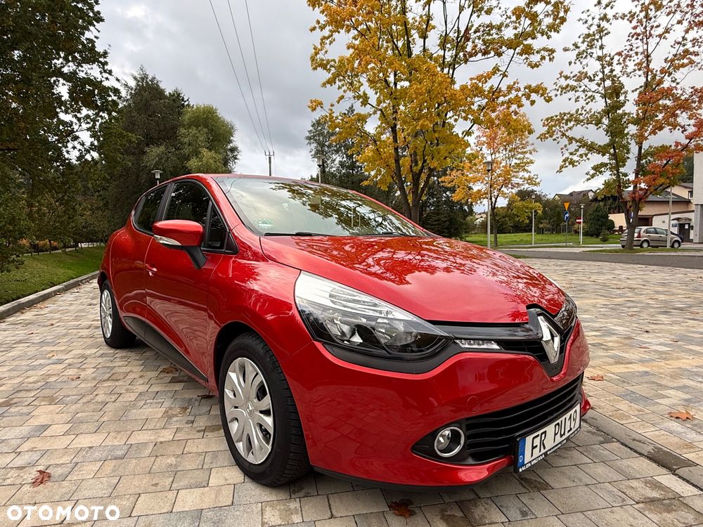 Renault Clio - 22