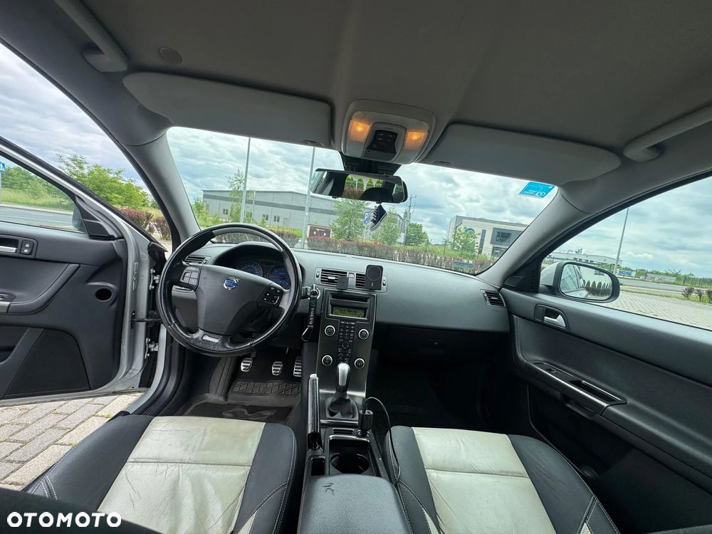 Volvo V50 1.6D DRIVe R-Design Momentum - 8