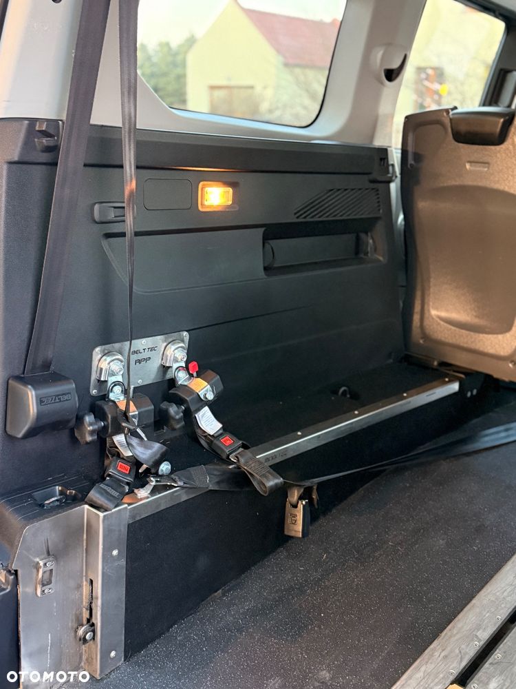 Opel Combo 1.5 D 96kW Automatik XL N1 Edition - 17