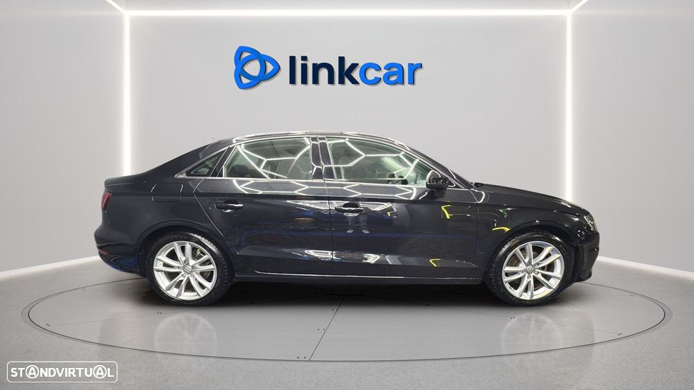 Audi A3 Sportback 1.6 TDI S-line - 3