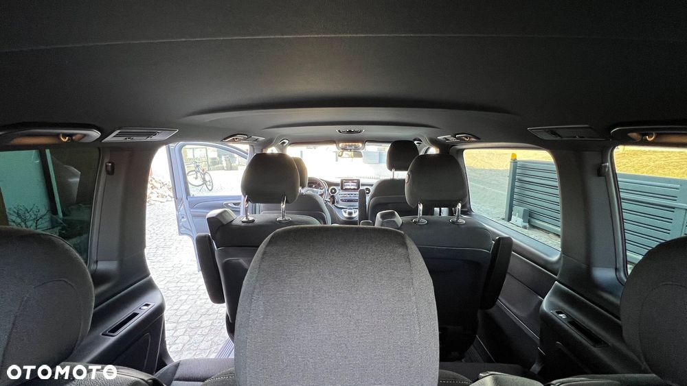 Mercedes-Benz Klasa V 220 CDI lang 7G-TRONIC Avantgarde Edition - 19