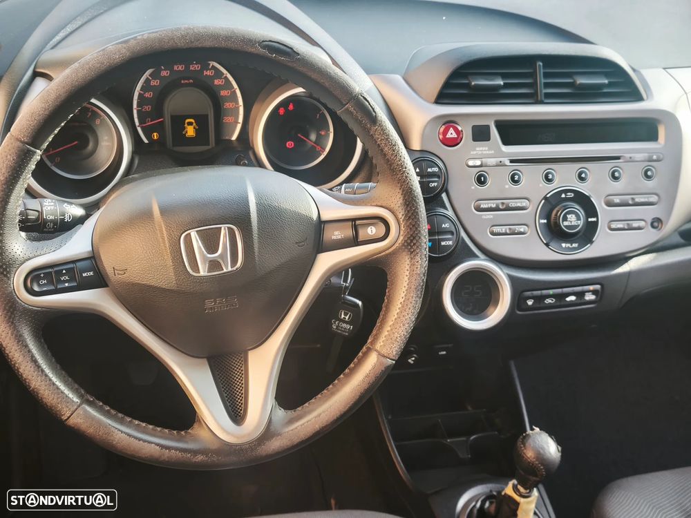 Honda Jazz 1.4 i-VTEC Exclusive - 15