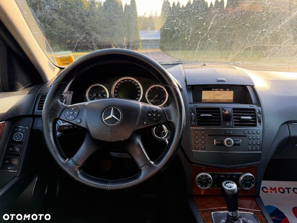Mercedes-Benz Klasa C 220 CDI DPF Elegance - 9