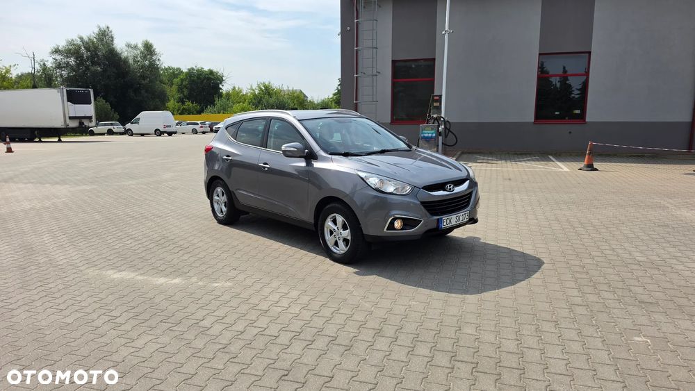 Hyundai ix35 2.0 CRDi 4WD Premium - 2