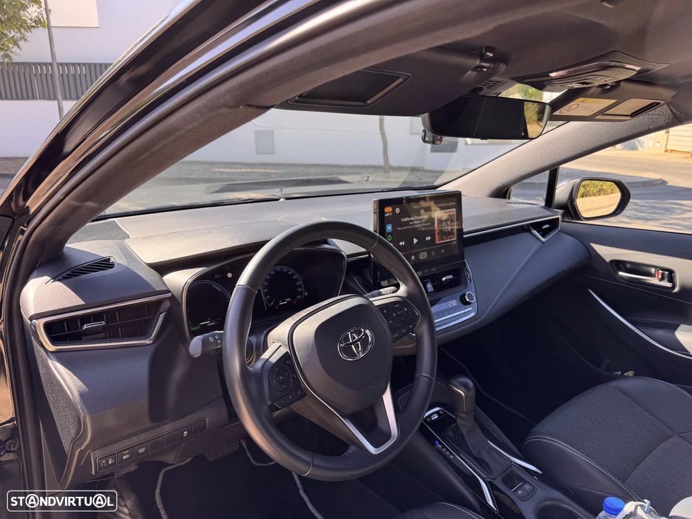 Toyota Corolla 1.8 Hybrid Comfort+P.Sport - 4