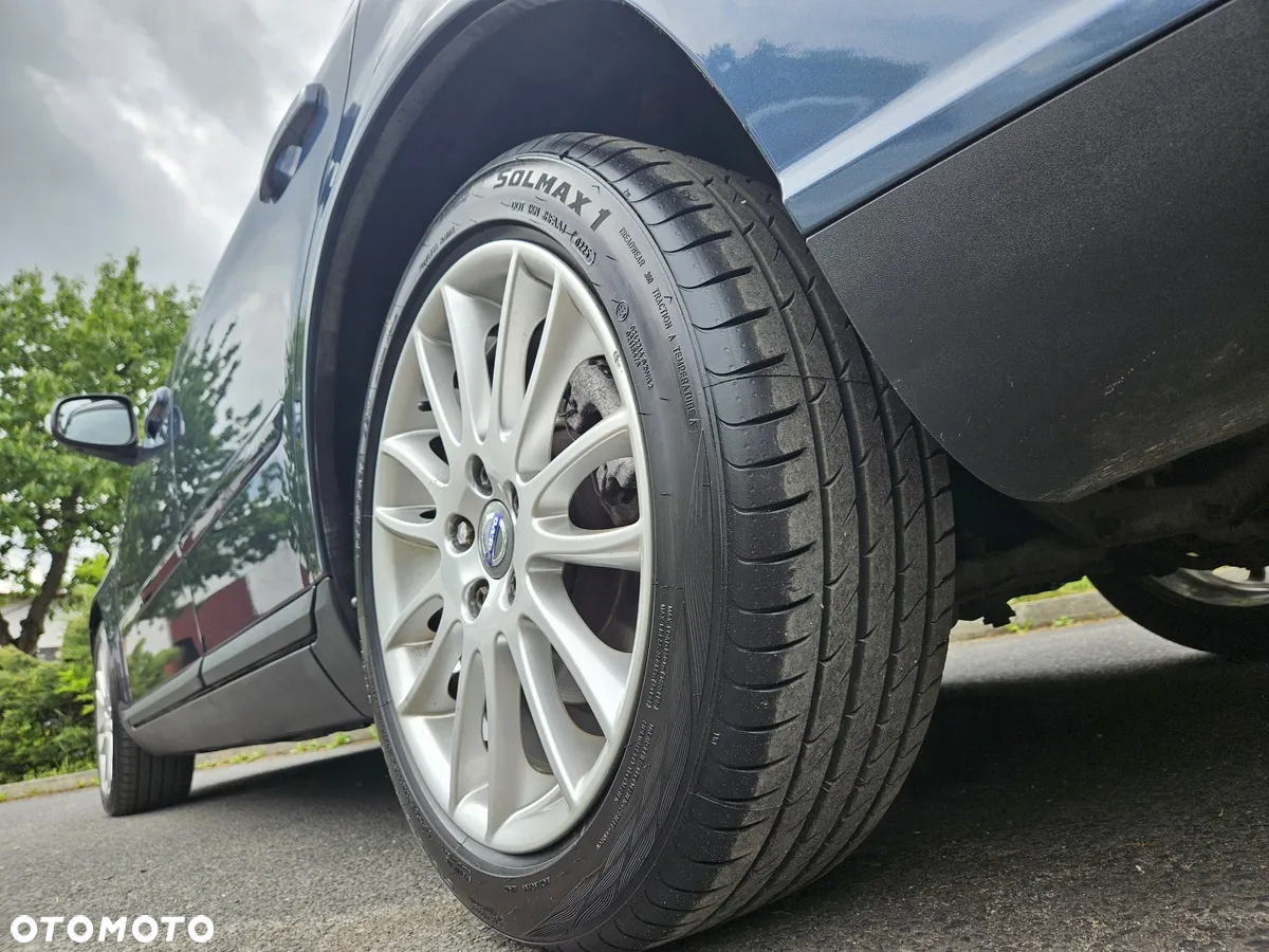 Volvo V50 2.0 Momentum - 15